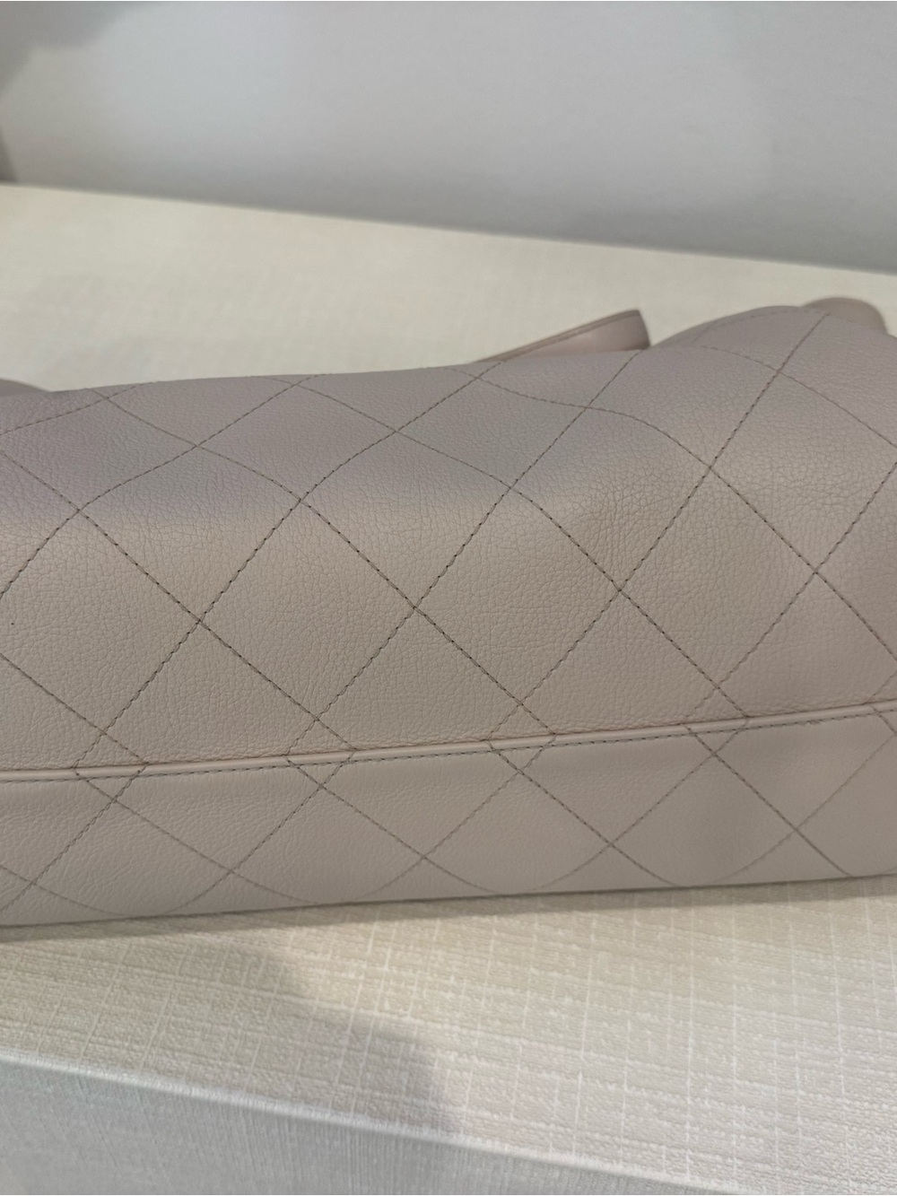 CHANEL Blush Quilted Leather Tote with Gold Hardware - Picture 3 of 9